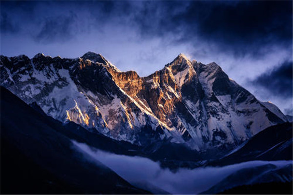 世界第四高峰是什么 洛子峰（海拔8516米喜马拉雅一部分）（世界第四高峰是什么峰?）